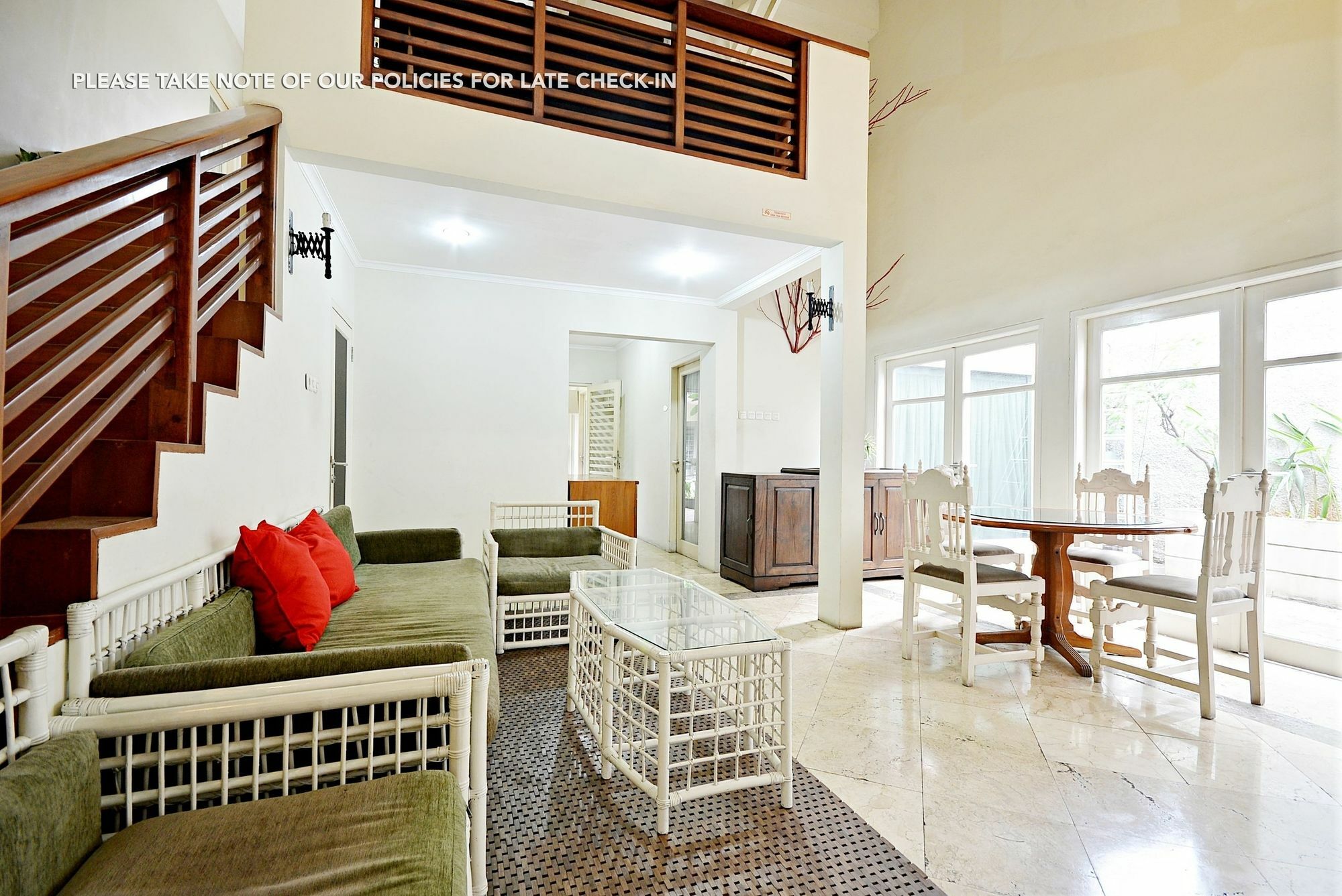 Zen Rooms Mampang Prapatan Jakarta Eksteriør bilde