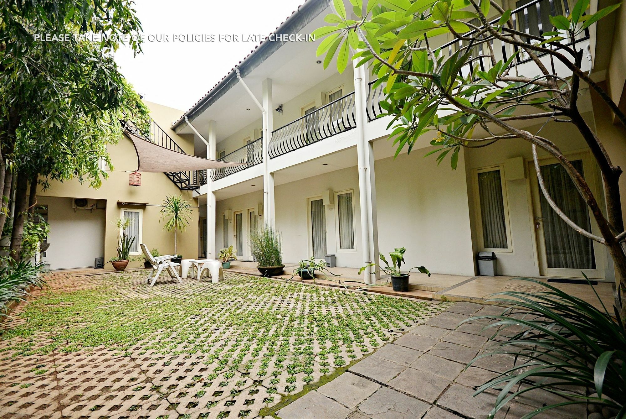 Zen Rooms Mampang Prapatan Jakarta Eksteriør bilde