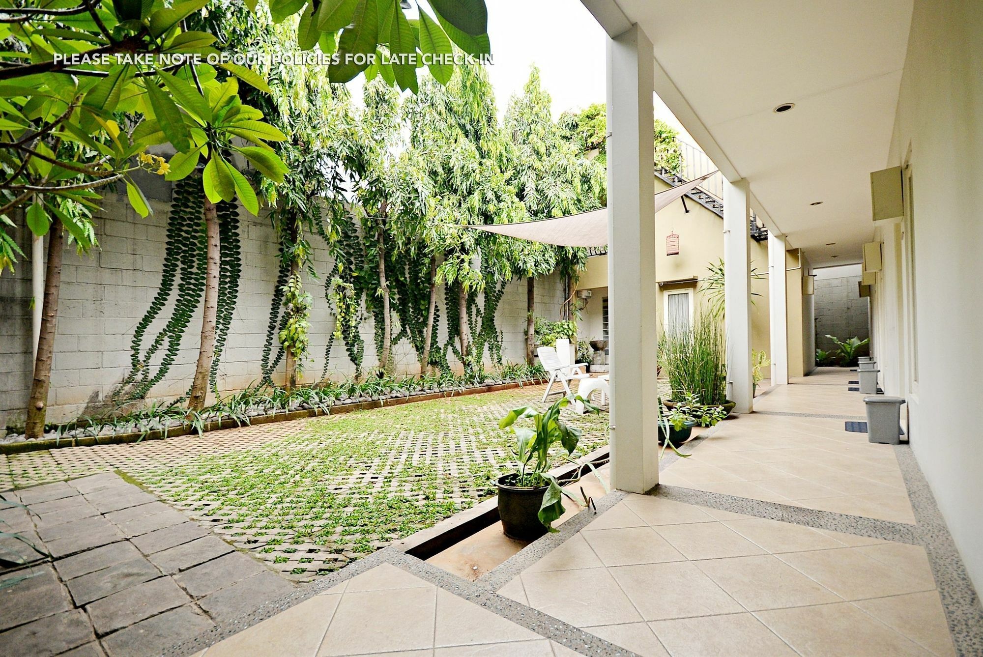 Zen Rooms Mampang Prapatan Jakarta Eksteriør bilde
